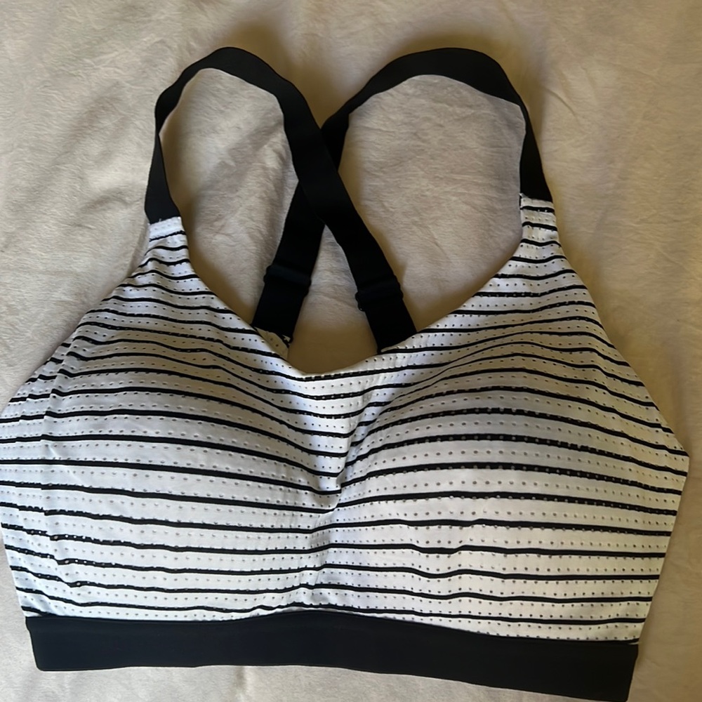 Victoria’s Secret Sports Bra